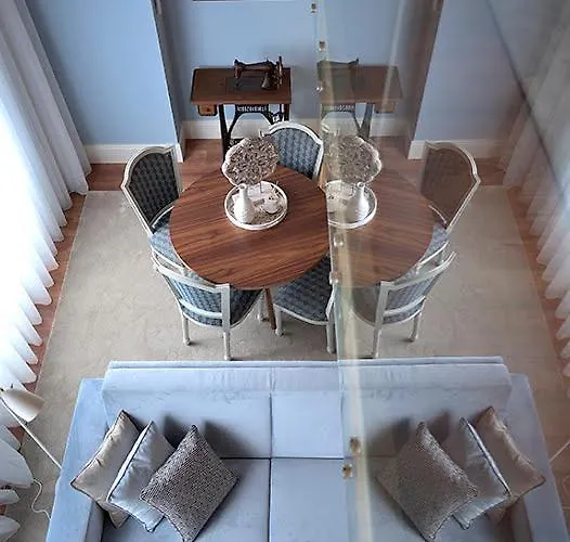 Mayor's Apartman Porto