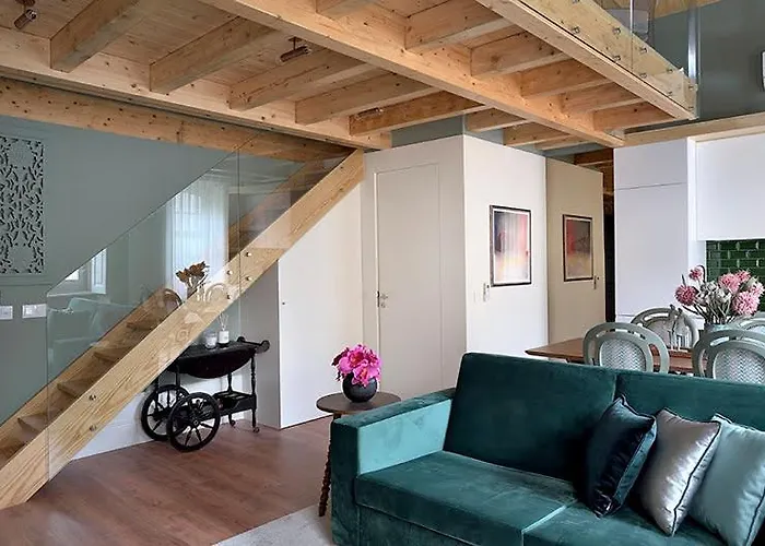 Mayor's Appartement *